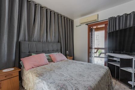 Casa para alugar com 238m², 5 quartos e 3 vagas Casa para alugar com 238m², 5 quartos e 3 vagasSuíte