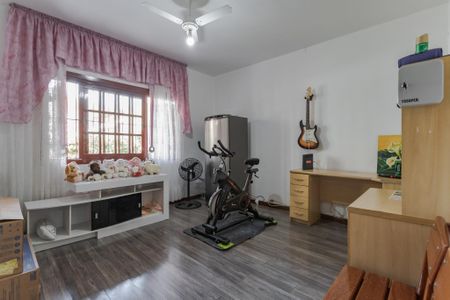 Casa para alugar com 238m², 5 quartos e 3 vagas Casa para alugar com 238m², 5 quartos e 3 vagasQuarto 4