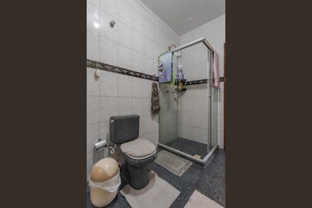 Casa para alugar com 238m², 5 quartos e 3 vagas Casa para alugar com 238m², 5 quartos e 3 vagasBanheiro