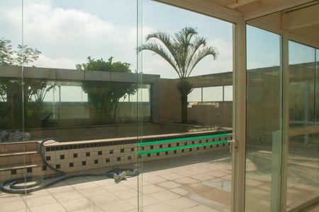 Apartamento para alugar com 31m², 1 quarto e 1 vagaÁrea comum - Piscina