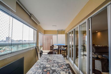 Apartamento à venda com 146m², 3 quartos e 2 vagasÁrea gourmet