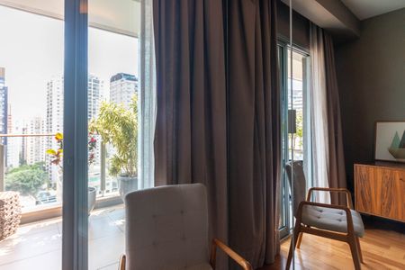 Apartamento à venda com 77m², 1 quarto e 2 vagasSuíte