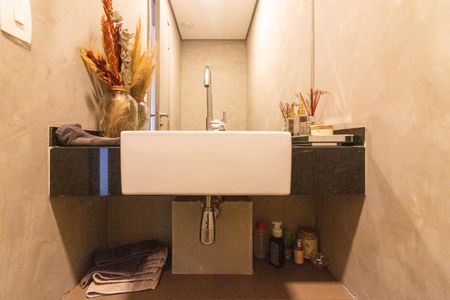 Apartamento à venda com 77m², 1 quarto e 2 vagasLavabo