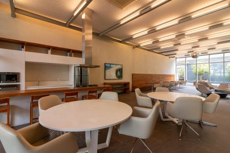 Apartamento à venda com 77m², 1 quarto e 2 vagasÁrea comum - Salão de festas