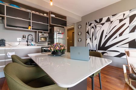 Apartamento à venda com 77m², 1 quarto e 2 vagasSala de Jantar/Cozinha