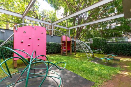 Apartamento à venda com 77m², 1 quarto e 2 vagasÁrea comum - Playground