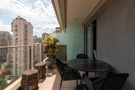 Apartamento à venda com 77m², 1 quarto e 2 vagasVaranda