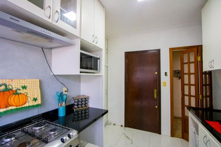 Apartamento à venda com 75m², 2 quartos e 1 vagaCozinha