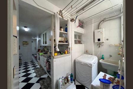 Apartamento à venda com 108m², 3 quartos e 2 vagasÁrea de serviço