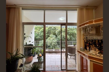 Apartamento à venda com 108m², 3 quartos e 2 vagasVaranda da sala