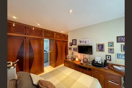 Apartamento à venda com 108m², 3 quartos e 2 vagasSuíte