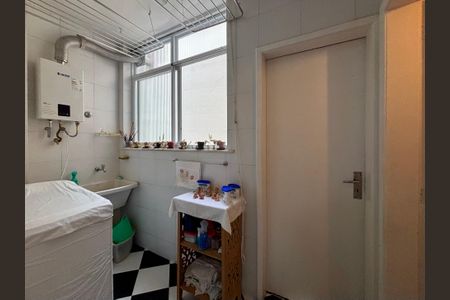 Apartamento à venda com 108m², 3 quartos e 2 vagasÁrea de serviço