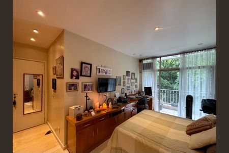 Apartamento à venda com 108m², 3 quartos e 2 vagasSuíte