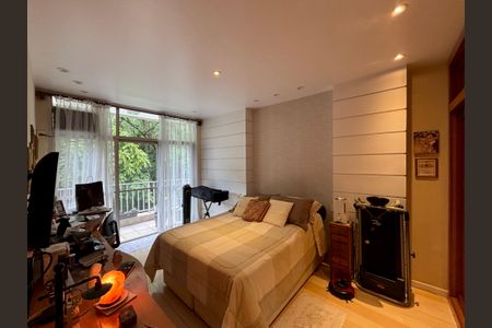 Apartamento à venda com 108m², 3 quartos e 2 vagasSuíte