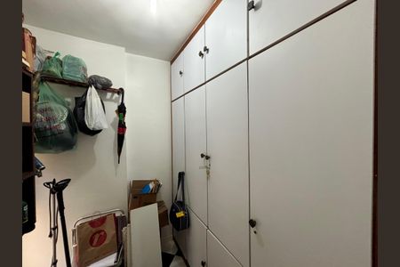 Apartamento à venda com 108m², 3 quartos e 2 vagasÁrea de serviço - quarto