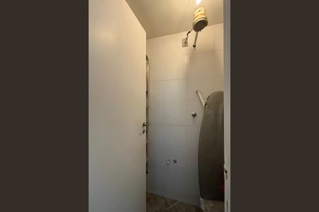 Apartamento à venda com 108m², 3 quartos e 2 vagasÁrea de serviço - banheiro