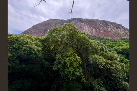 Apartamento à venda com 108m², 3 quartos e 2 vagasQuarto - vista