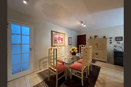 Apartamento à venda com 108m², 3 quartos e 2 vagasSala