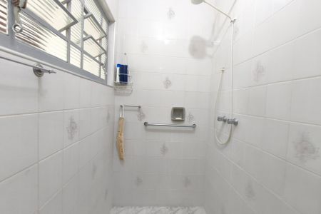 Casa à venda com 231m², 3 quartos e 2 vagas Casa à venda com 231m², 3 quartos e 2 vagasLavabo