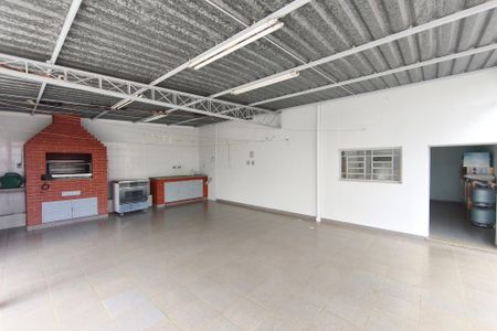 Casa à venda com 231m², 3 quartos e 2 vagas Casa à venda com 231m², 3 quartos e 2 vagasQuintal - Área gourmet