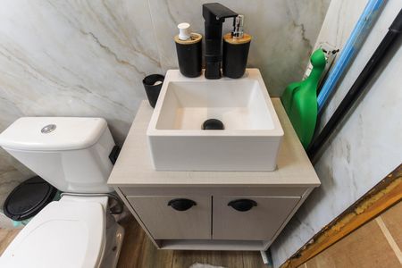Apartamento à venda com 41m², 2 quartos e sem vaga Apartamento à venda com 41m², 2 quartos e sem vagaBanheiro