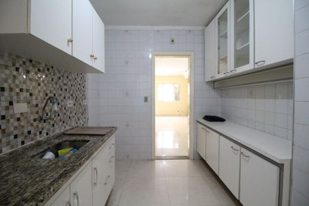 Casa de condomínio à venda com 79m², 2 quartos e 1 vagaCozinha