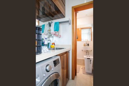 Apartamento à venda com 142m², 3 quartos e 1 vagaÁrea de serviço