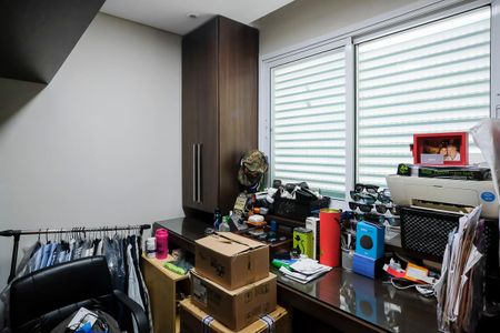 Apartamento à venda com 142m², 3 quartos e 1 vagaEscritório