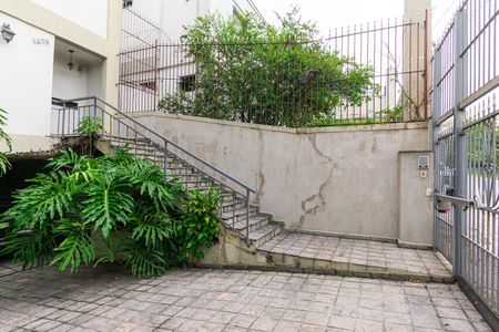 Casa à venda com 464m², 8 quartos e 5 vagas Casa à venda com 464m², 8 quartos e 5 vagasGaragem