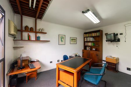 Casa à venda com 464m², 8 quartos e 5 vagas Casa à venda com 464m², 8 quartos e 5 vagasSuíte 1
