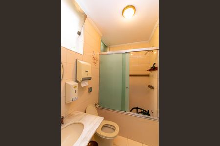 Casa à venda com 464m², 8 quartos e 5 vagas Casa à venda com 464m², 8 quartos e 5 vagasBanheiro 1