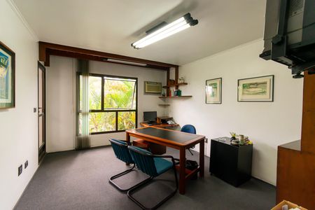 Casa à venda com 464m², 8 quartos e 5 vagas Casa à venda com 464m², 8 quartos e 5 vagasSuíte 1