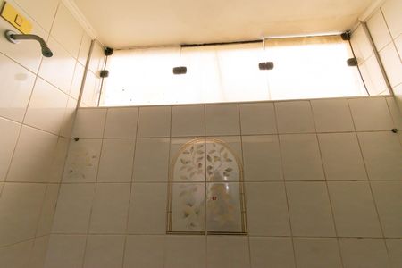 Casa à venda com 464m², 8 quartos e 5 vagas Casa à venda com 464m², 8 quartos e 5 vagasBanheiro da Suíte 2