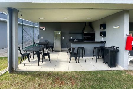 Apartamento para alugar com 56m², 2 quartos e 1 vaga Apartamento para alugar com 56m², 2 quartos e 1 vagaÁrea comum - Churrasqueira