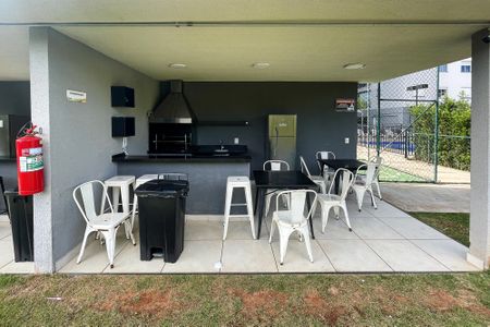 Apartamento para alugar com 56m², 2 quartos e 1 vaga Apartamento para alugar com 56m², 2 quartos e 1 vagaÁrea comum - Churrasqueira