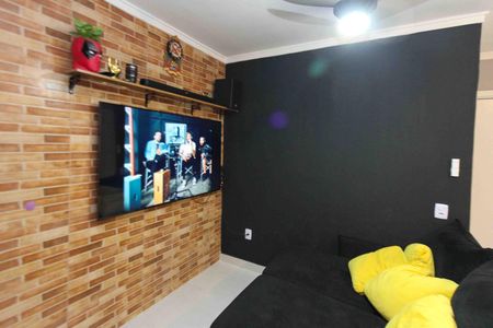 Sala de apartamento para alugar com 2 quartos, 40m² em Jardim Egle, São Paulo