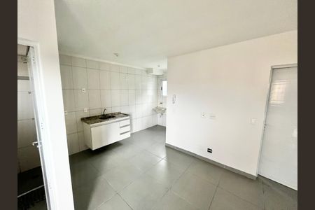 Studio para alugar com 28m², 1 quarto e sem vagaSala/Cozinha