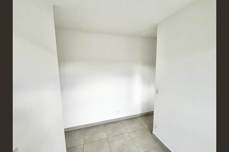 Apartamento para alugar com 38m², 2 quartos e sem vaga Apartamento para alugar com 38m², 2 quartos e sem vagaSala