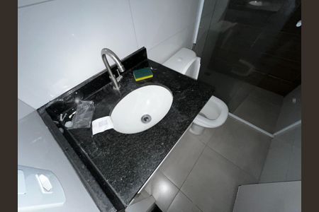 Apartamento para alugar com 38m², 2 quartos e sem vaga Apartamento para alugar com 38m², 2 quartos e sem vagaBanheiro