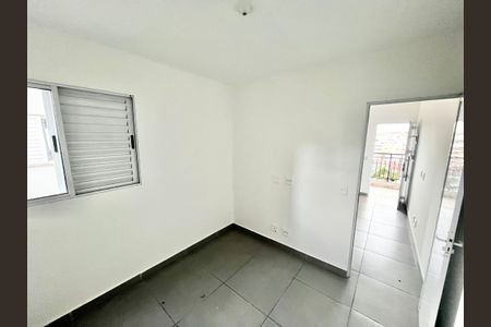 Quarto  de kitnet/studio para alugar com 1 quarto, 28m² em Parque Peruche, São Paulo