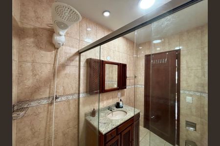 Apartamento para alugar com 68m², 2 quartos e sem vaga Apartamento para alugar com 68m², 2 quartos e sem vagaBanheiro social - corredor de acesso