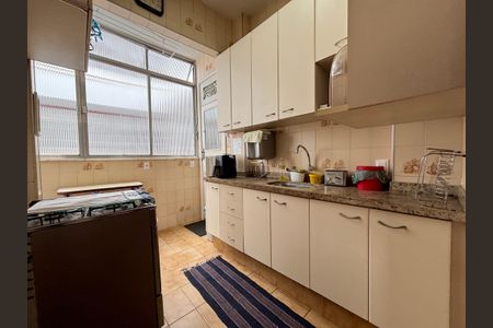 Apartamento para alugar com 68m², 2 quartos e sem vaga Apartamento para alugar com 68m², 2 quartos e sem vagaCozinha/área de serviço