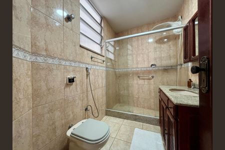 Apartamento para alugar com 68m², 2 quartos e sem vaga Apartamento para alugar com 68m², 2 quartos e sem vagaBanheiro social - corredor de acesso