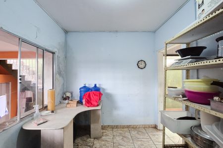 Casa à venda com 180m², 3 quartos e 2 vagasEscritório