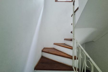 Casa à venda com 180m², 3 quartos e 2 vagascorredor