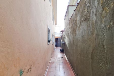 Casa à venda com 180m², 3 quartos e 2 vagasQuintal