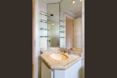 Apartamento à venda com 151m², 4 quartos e 3 vagas