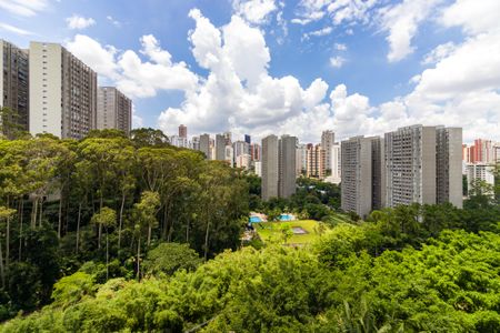 Apartamento à venda com 151m², 4 quartos e 3 vagas