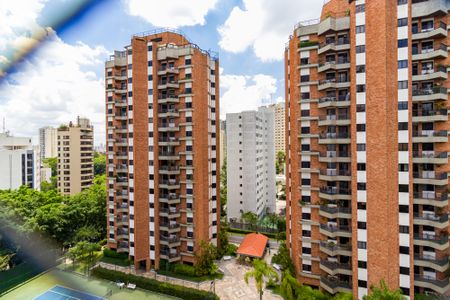 Apartamento à venda com 151m², 4 quartos e 3 vagas