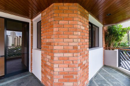 Apartamento à venda com 151m², 4 quartos e 3 vagas